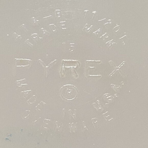 Pyrex Handled Bowl 474 B Round Verde Glass 1 1/2 Qt Kitchen Vintage Green Floral - Picture 8 of 8